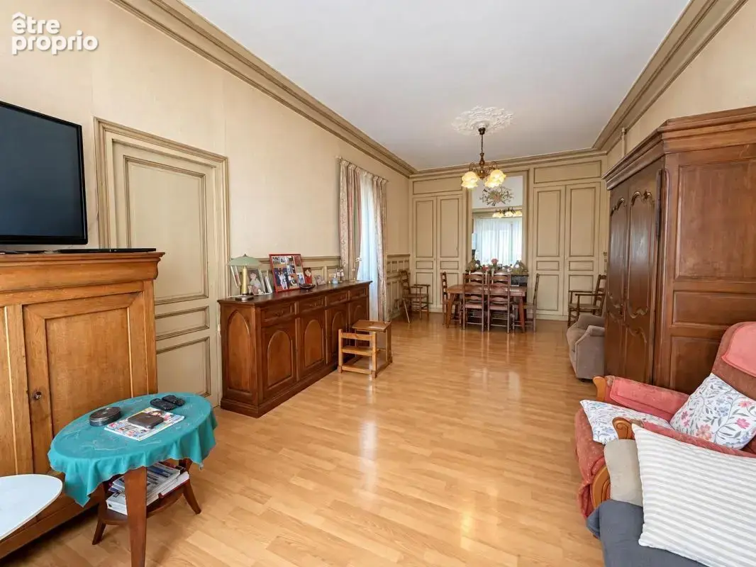 Investissement locatif - Maison 250 m² - jardin - 2 garages - 5 chambres- loyer déjà décôté du prix de vente ! - photo 6