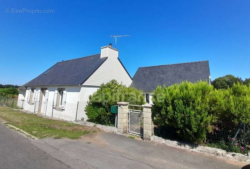 Maison à PLOGONNEC