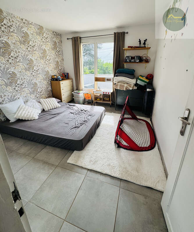 Maison à EGREVILLE