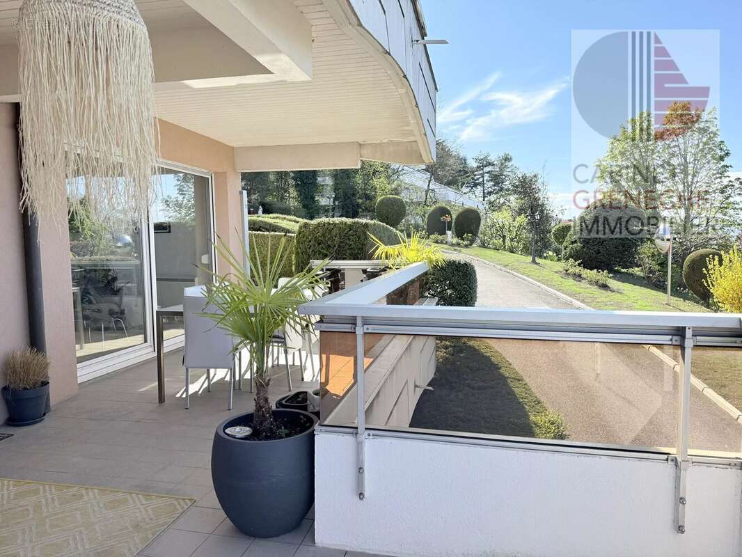 Appartement à EVIAN-LES-BAINS
