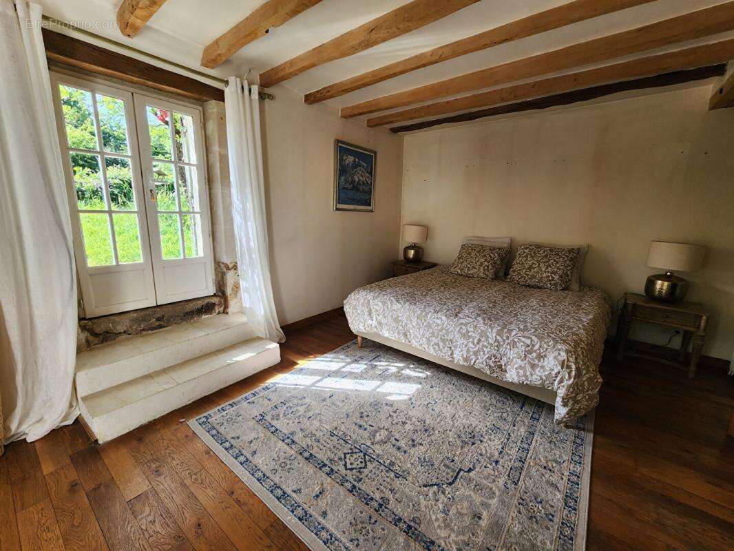Maison à PERRUSSON