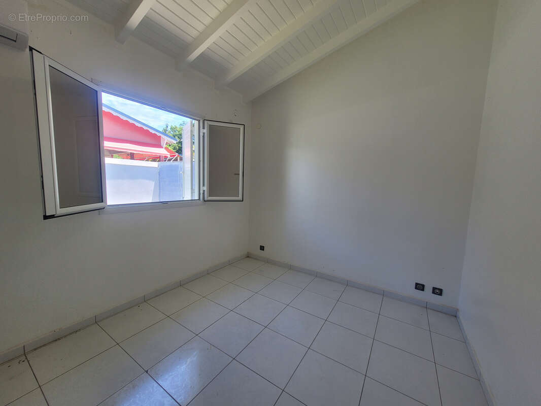 Maison à SAINTE-ROSE