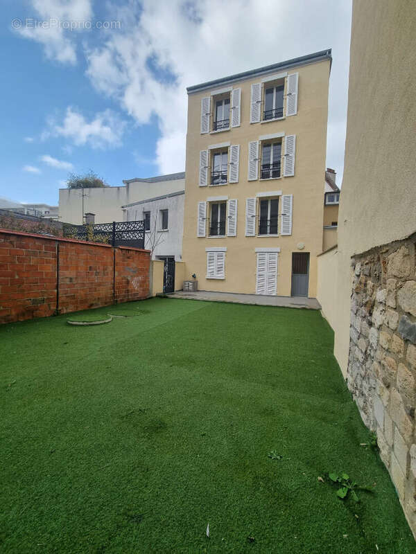 Appartement à NOGENT-SUR-MARNE