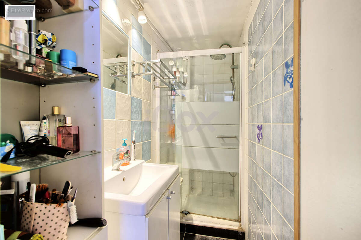 Appartement à CUERS