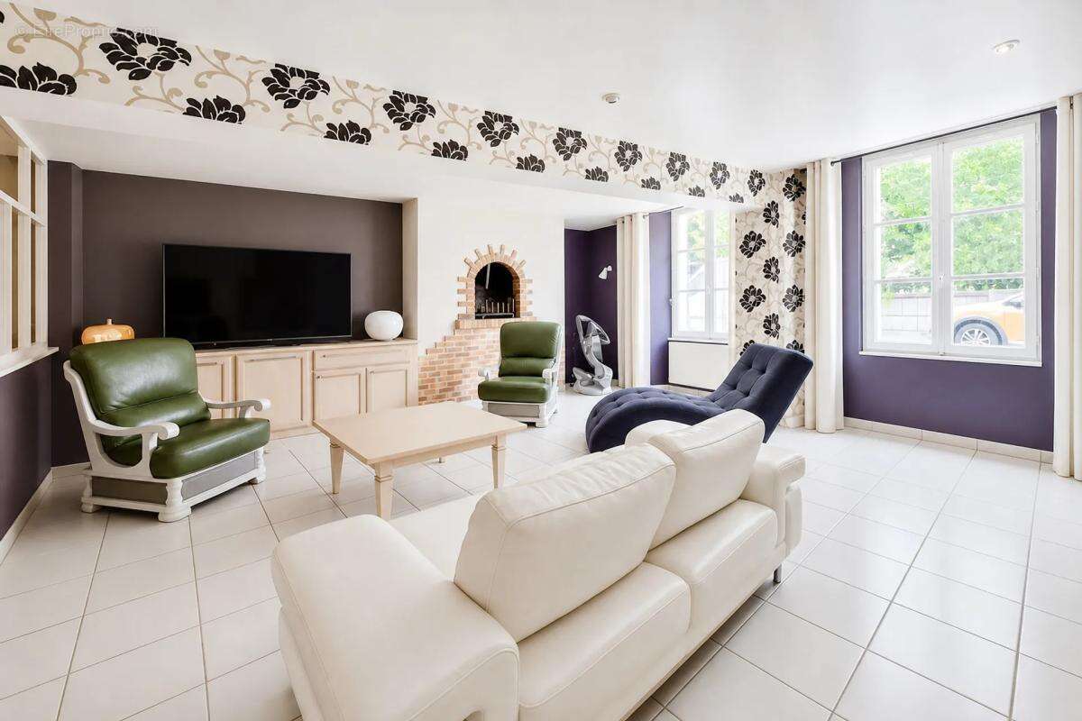 Maison de 7 pièces de 209 m² à Nogent-le-Rotrou - photo 12