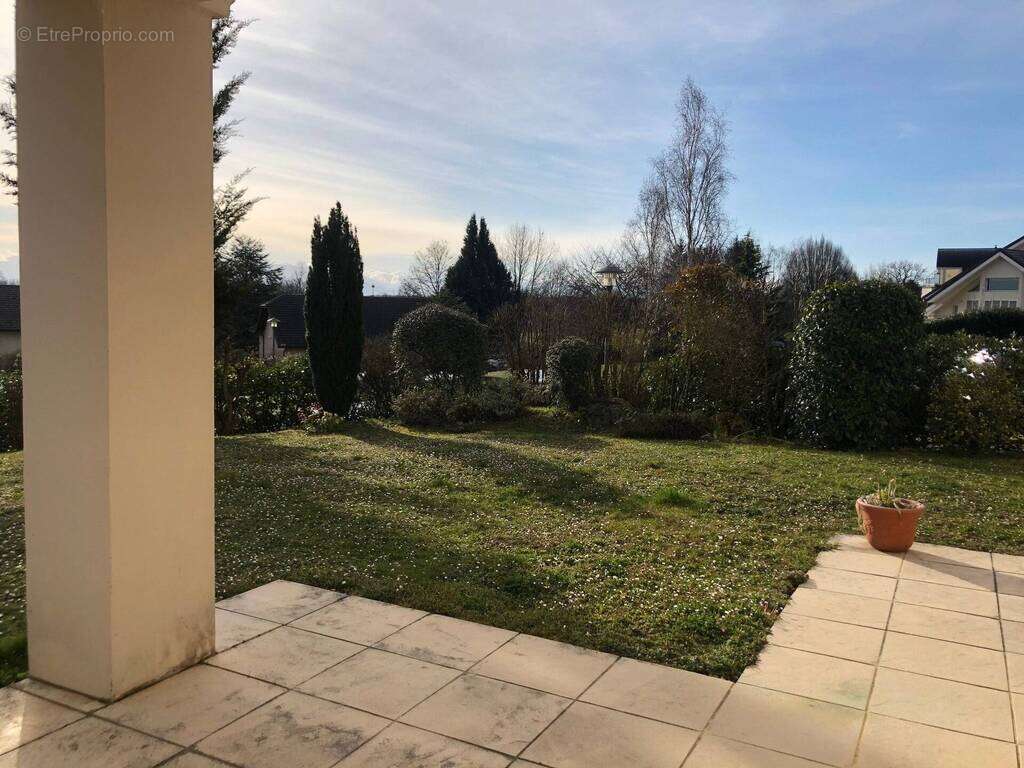 Appartement à DIVONNE-LES-BAINS