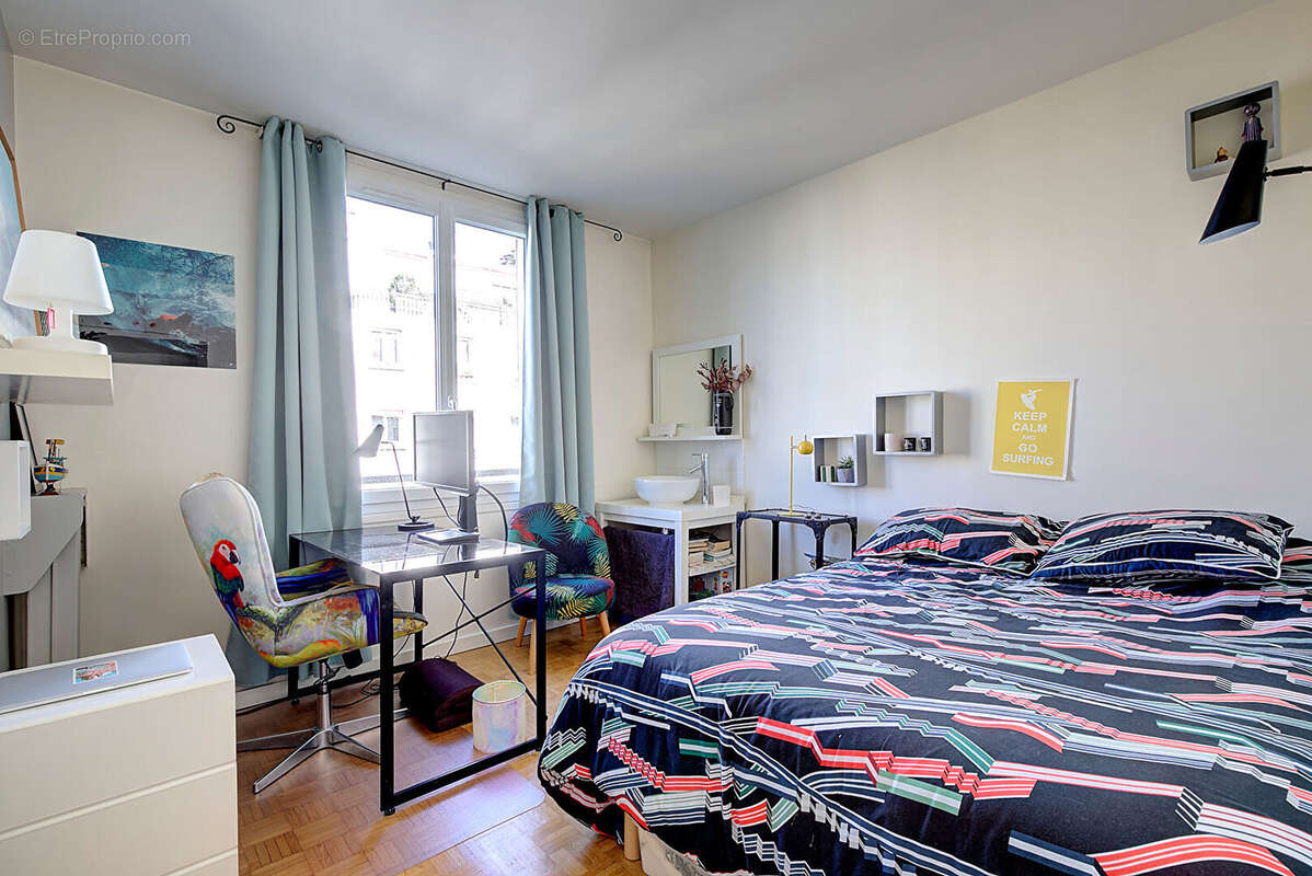 Appartement à PARIS-11E