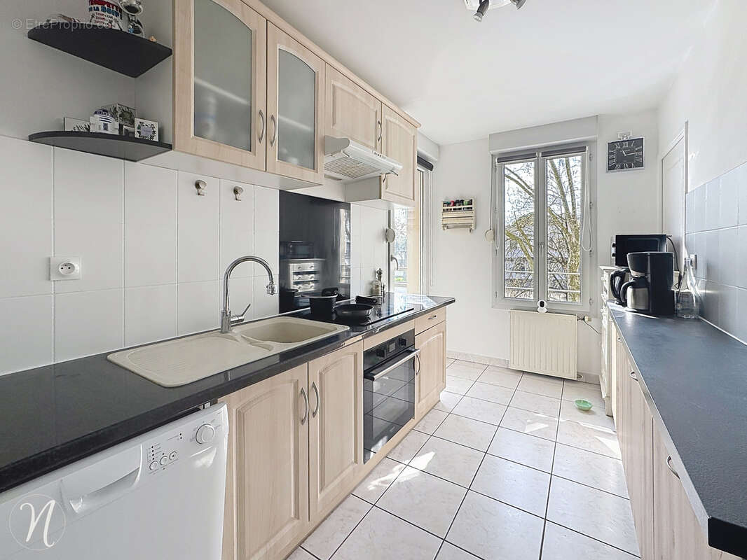 Appartement à OULLINS