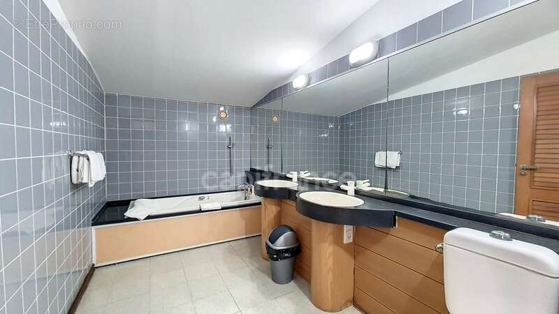 Commerce à SAINT-FRANCOIS