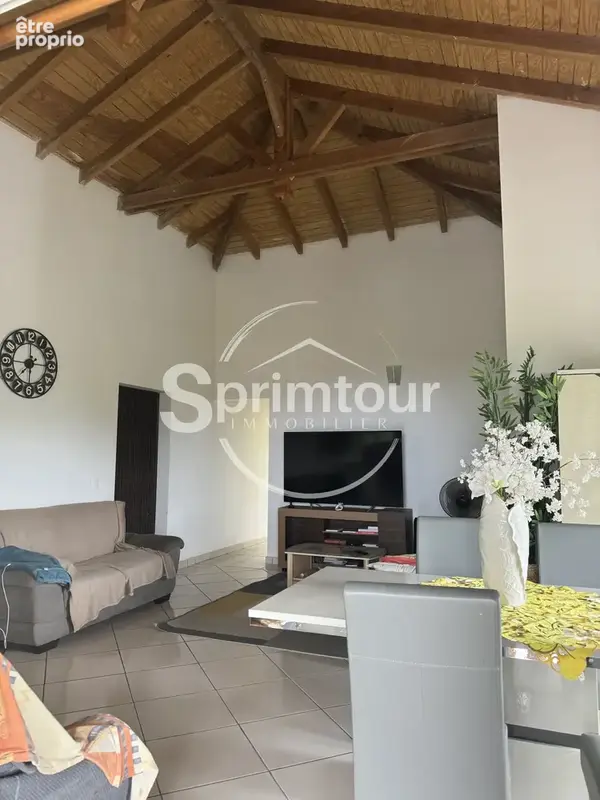 Villa T4 Moderne : Vue Mer et Sérénité à Pointe-Noire à 267 500 EUR - photo 1