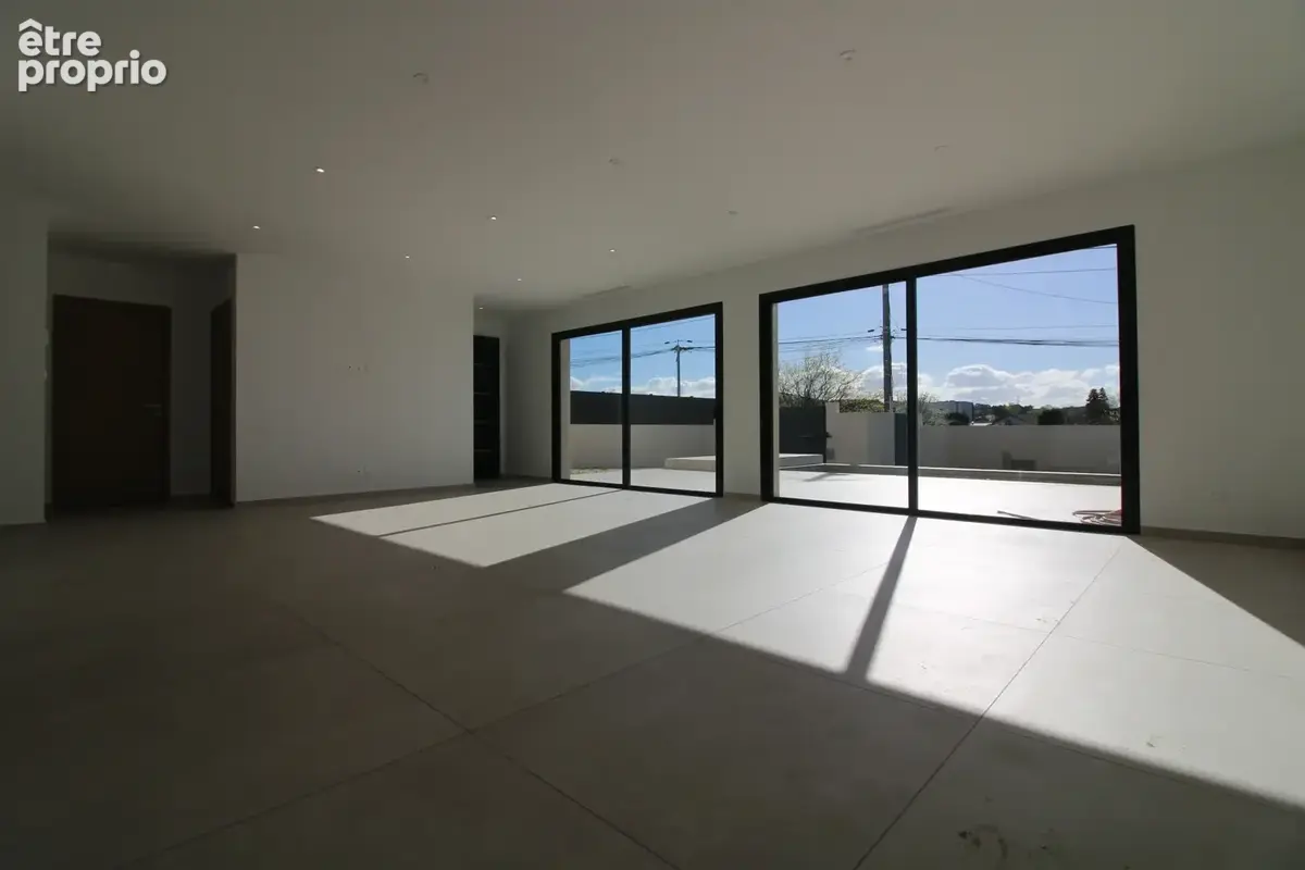 VILLA RT 2020 de 160 m2 sur terrain 430 m2. - photo 8