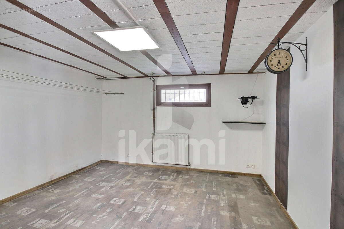 Charmante maison avec beau terrain - photo 12
