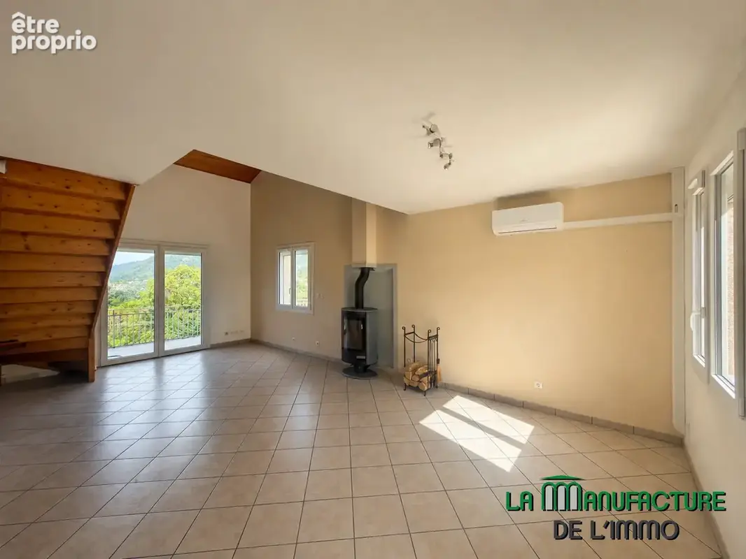 Maison de type F5/F6 avec piscine et belle vue sur terrain de 920 m2 / aurec-sur-Loire - photo 35