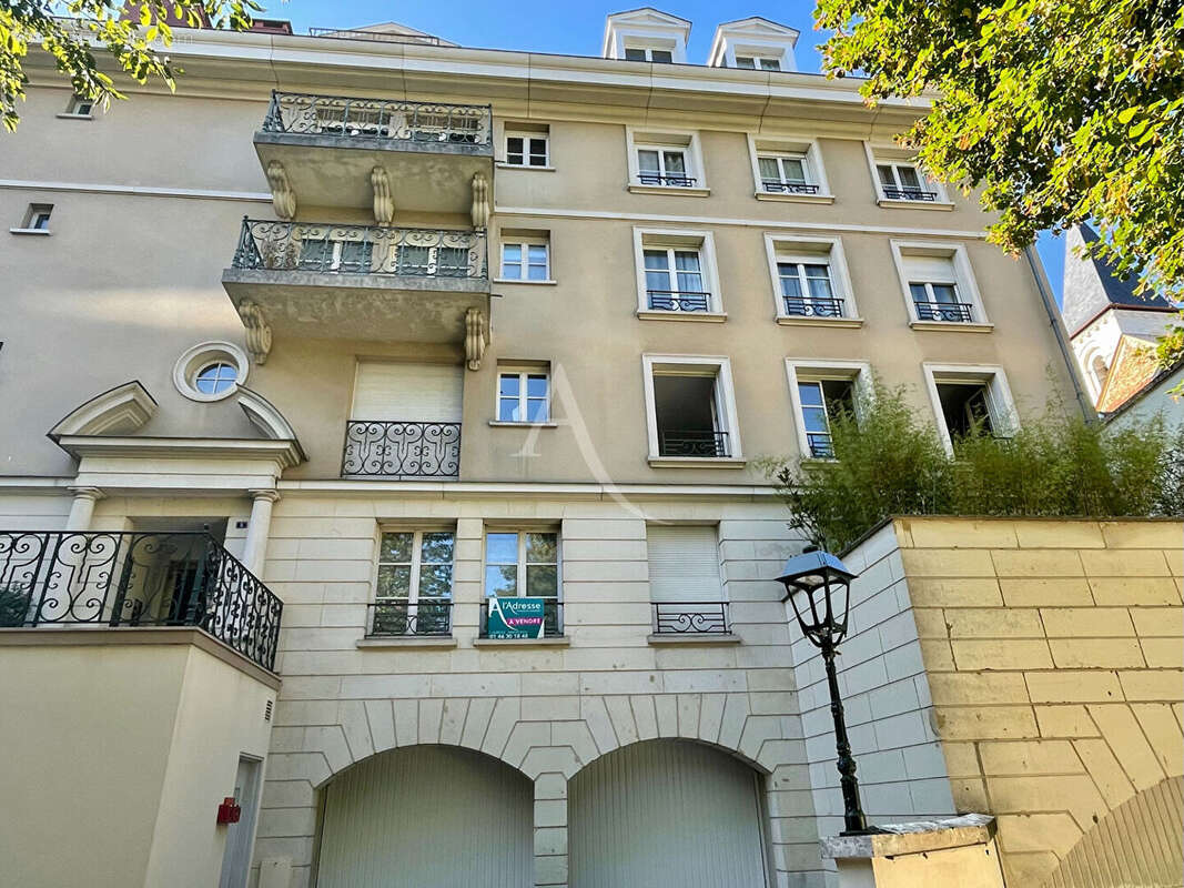 Appartement à LE PLESSIS-ROBINSON