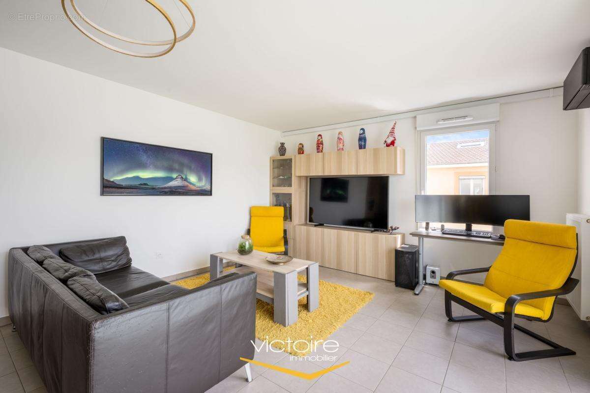 Appartement à LYON-9E