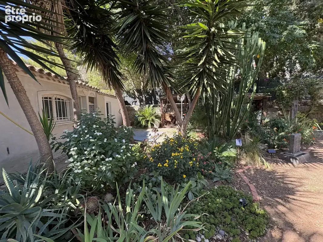 Maison 6 pièces non mitoyenne, 3 chambres, garage, terrain plat - Les Arènes - photo 13