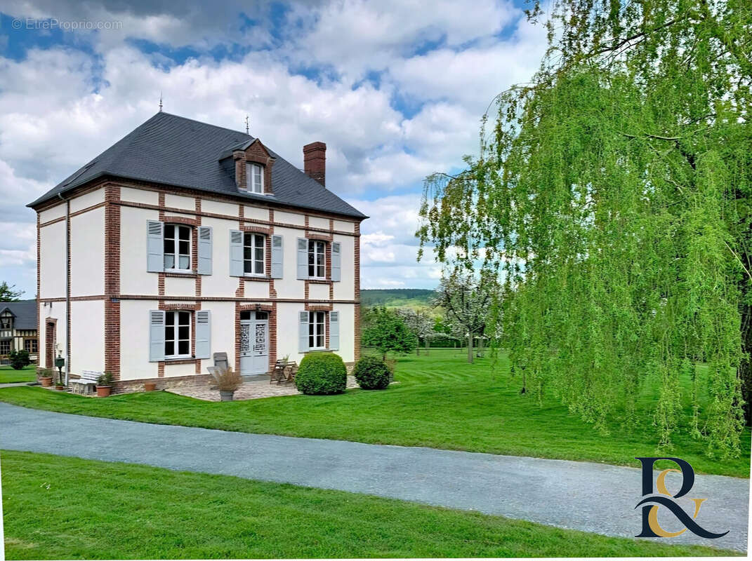 Maison à LE BREUIL-EN-AUGE