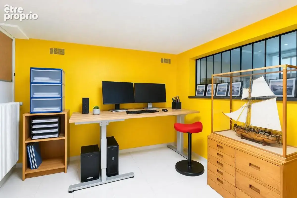 Maison de 234m² au sol à Nanterre Ville - photo 13