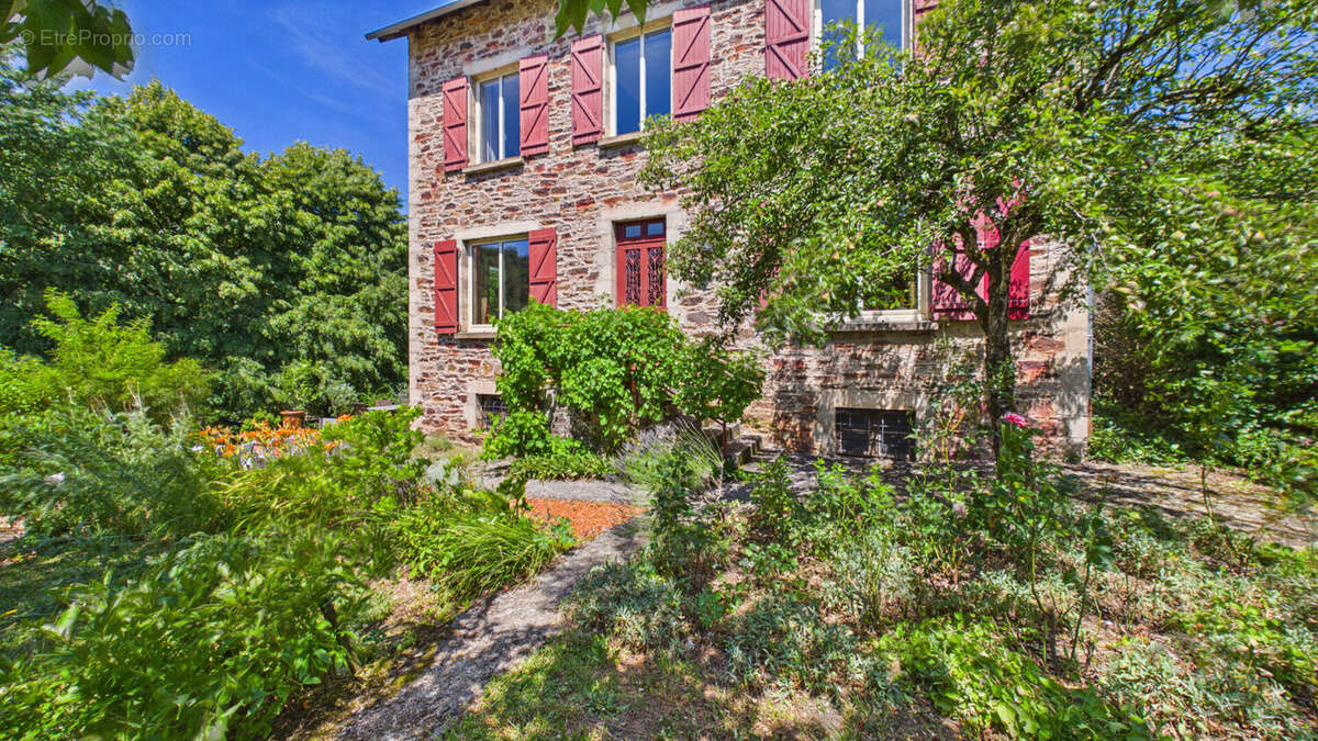 Grande maison en pierre t6 - photo 3