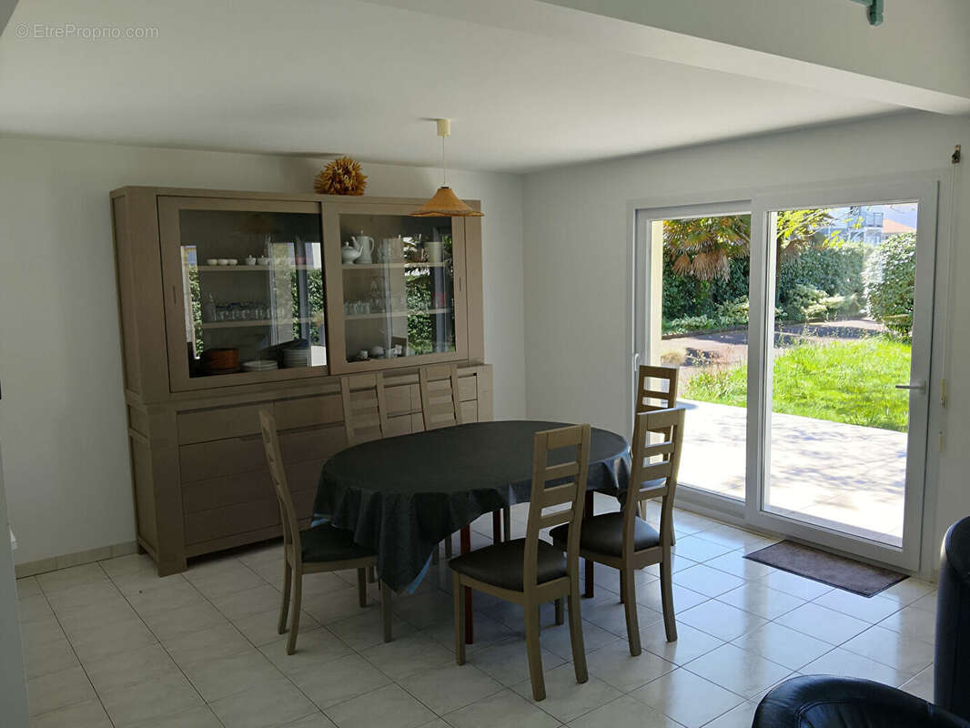 LA PLAINE SUR MER , Maison proche mer sur terrain constructible - photo 9