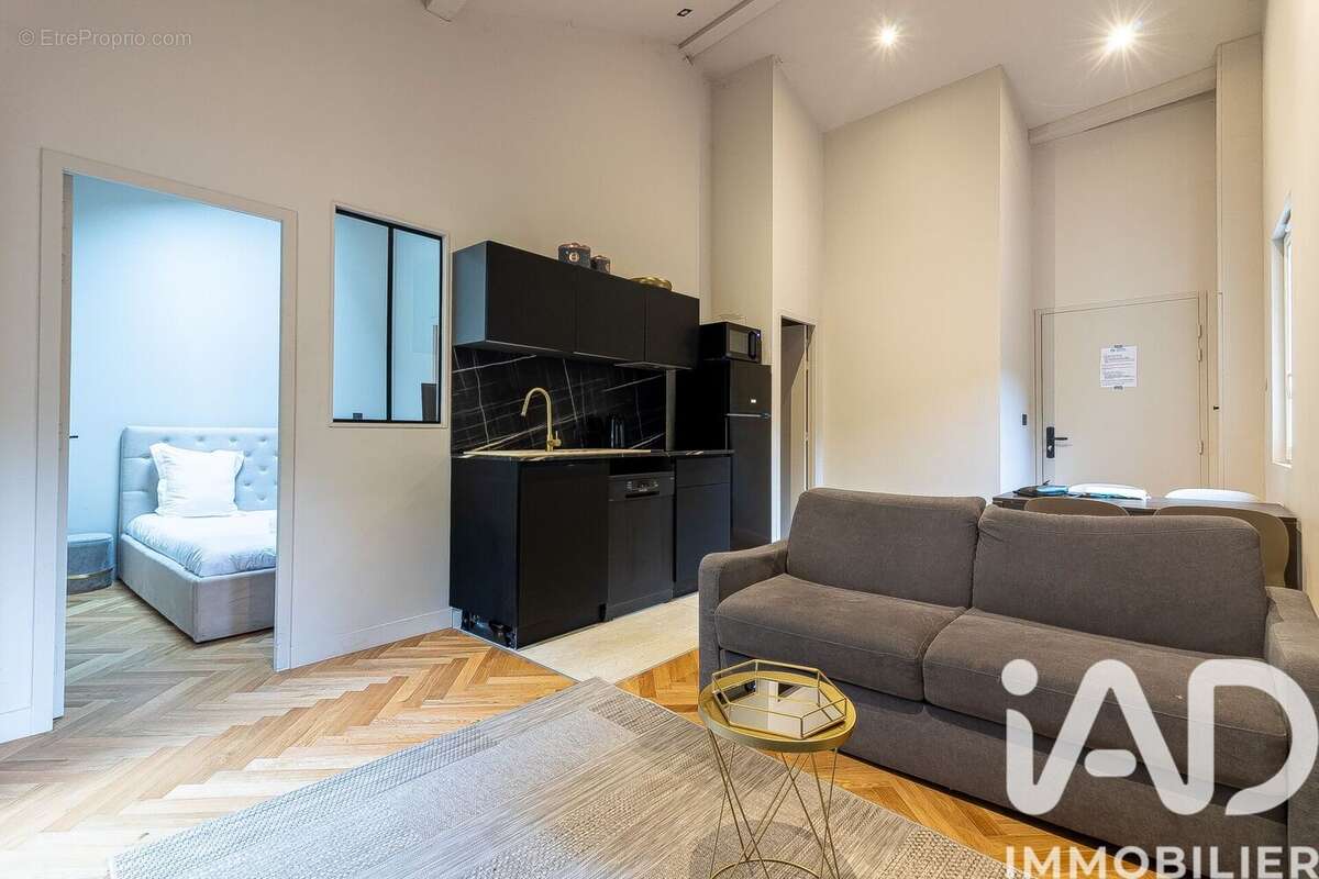 Photo 2 - Appartement à SAINT-DIDIER-AU-MONT-D'OR