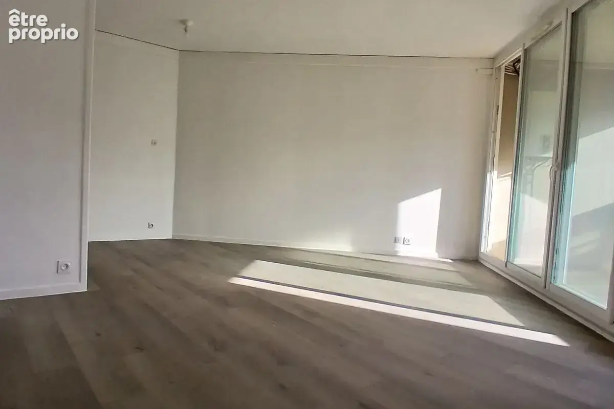 E3466a017l-t2-les collines -21 avenue de la fariniere 13009 marseille-155 000 € - photo 6