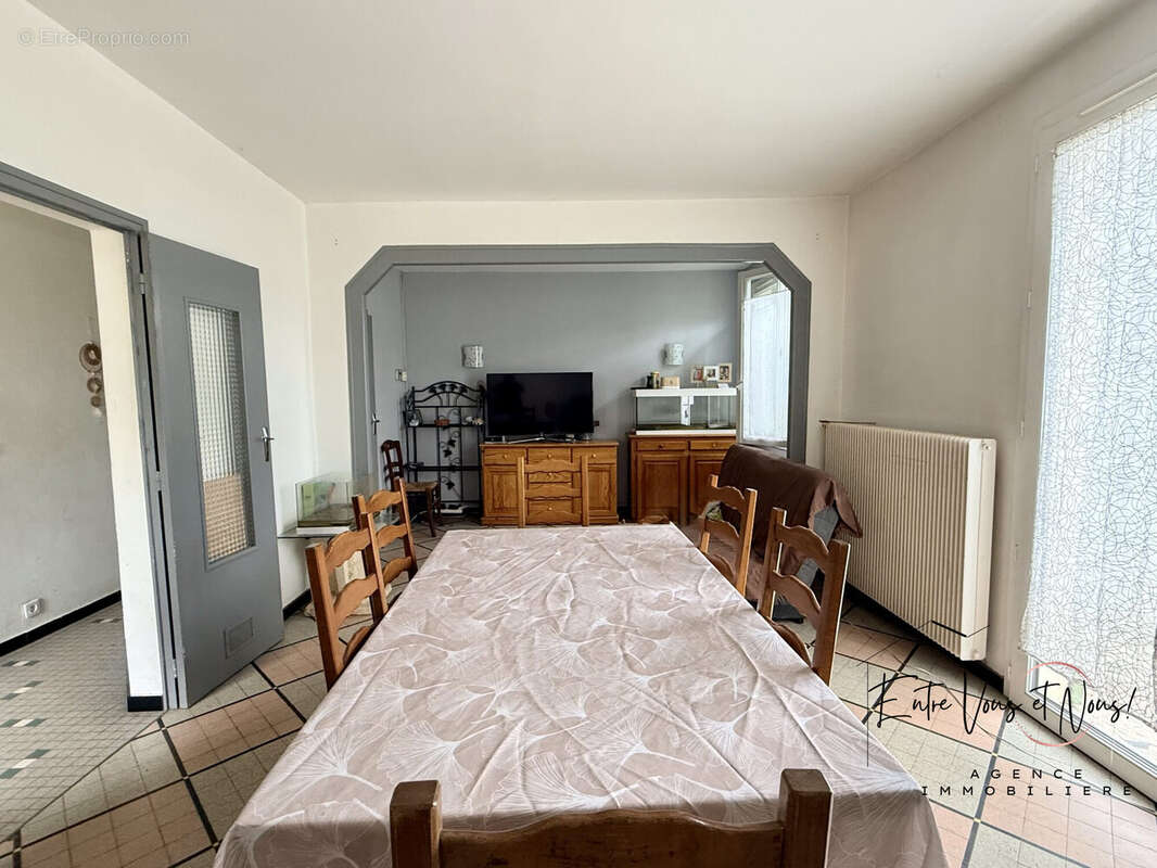Maison 92 m² à Langon  - photo 3