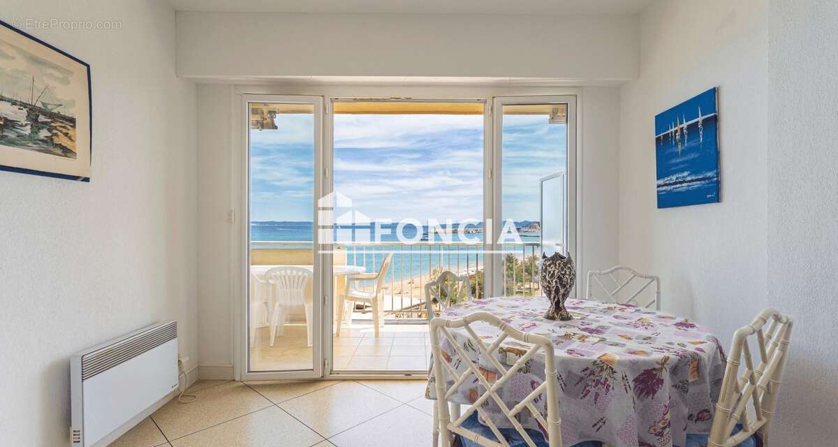 Appartement à LE LAVANDOU