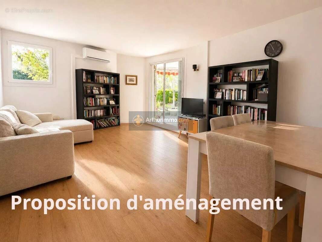 Appartement à FREJUS