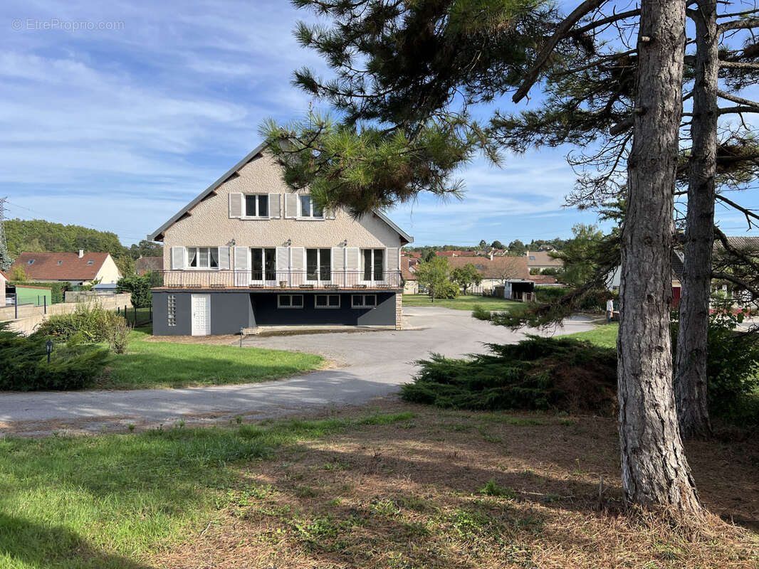 Maison à CHAGNY