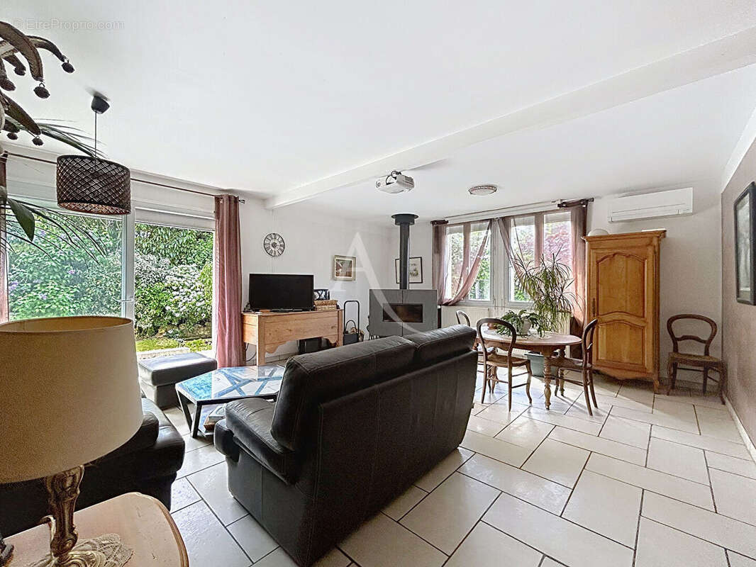 Maison de plain-pied Dammarie les Lys - photo 6