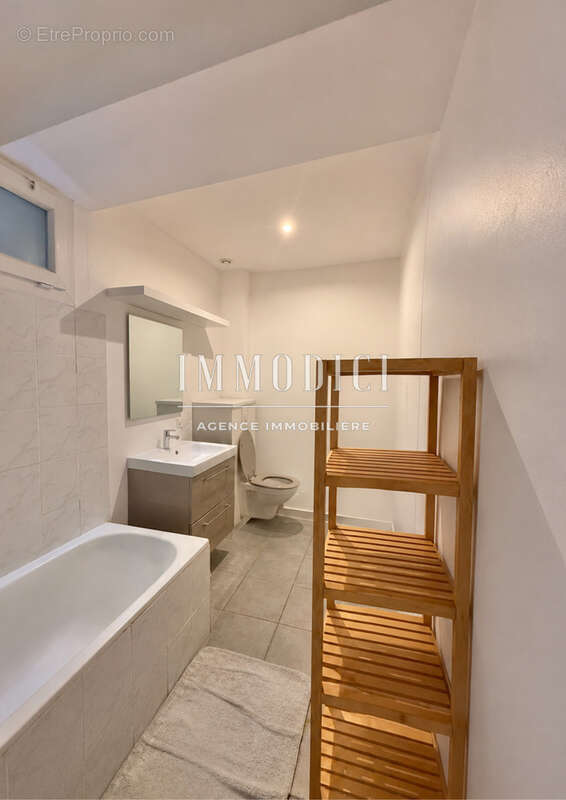Appartement à THOISSEY