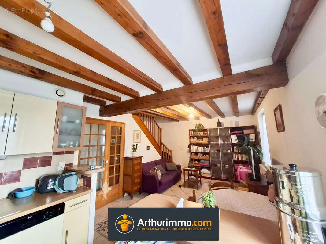 Maison à COULOMMIERS