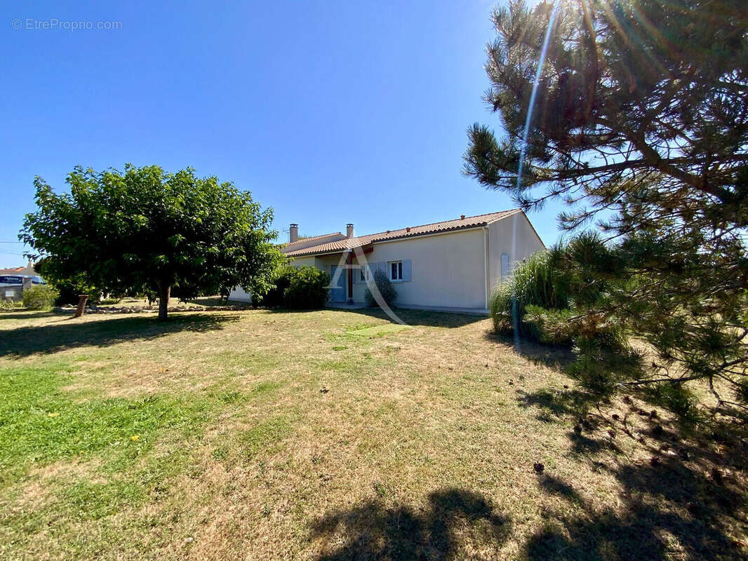 Maison Saint Simon De Bordes 170 m2 - photo 18