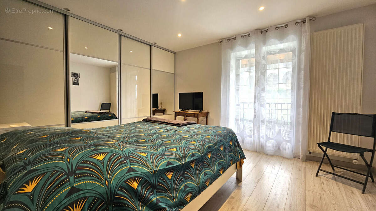 Maison à CHAMPAGNEUX