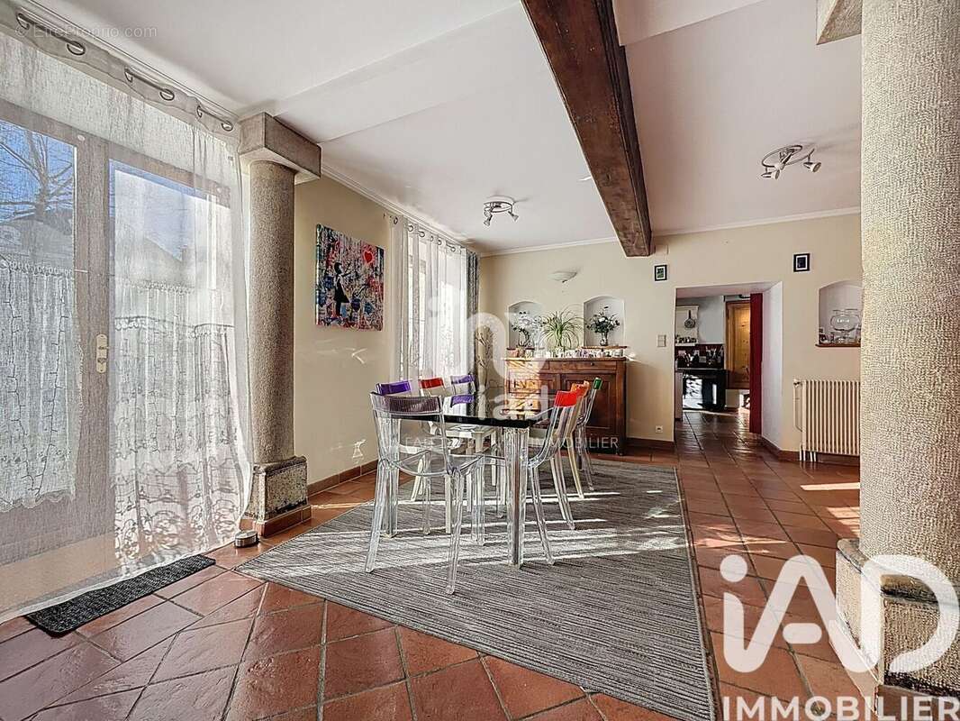 Photo 2 - Maison à CHASSIEU