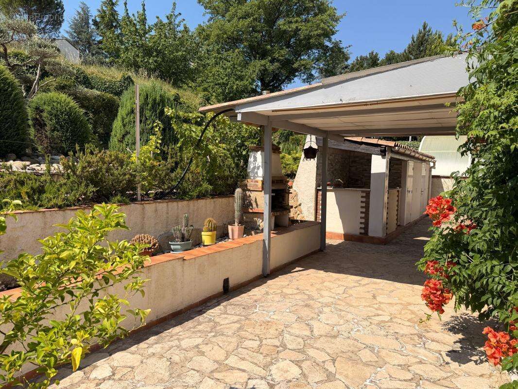 Maison à VAISON-LA-ROMAINE