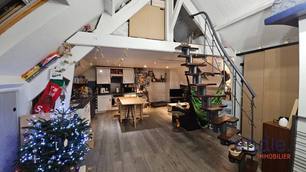 Appartement à NANTEUIL-LE-HAUDOUIN