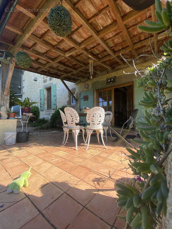 Maison à BOURDELLES