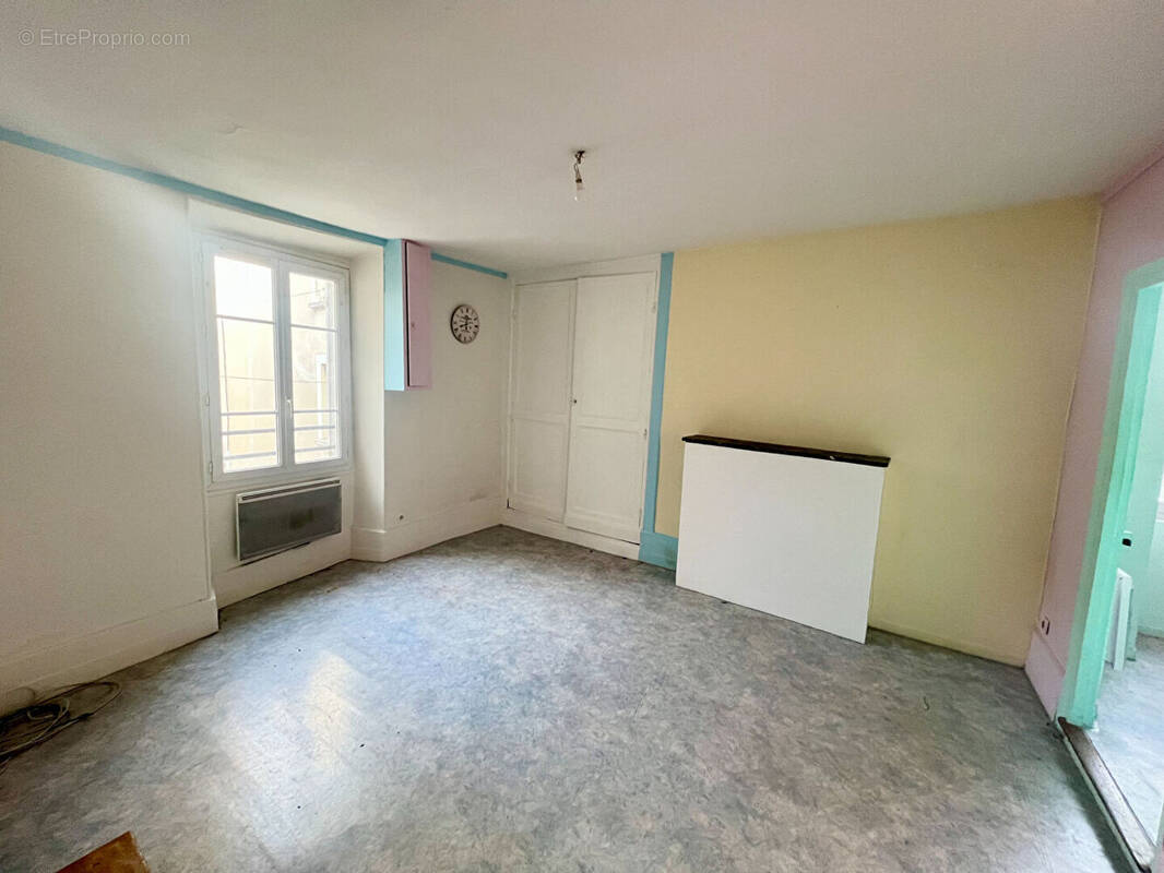 Appartement à BRIE-COMTE-ROBERT