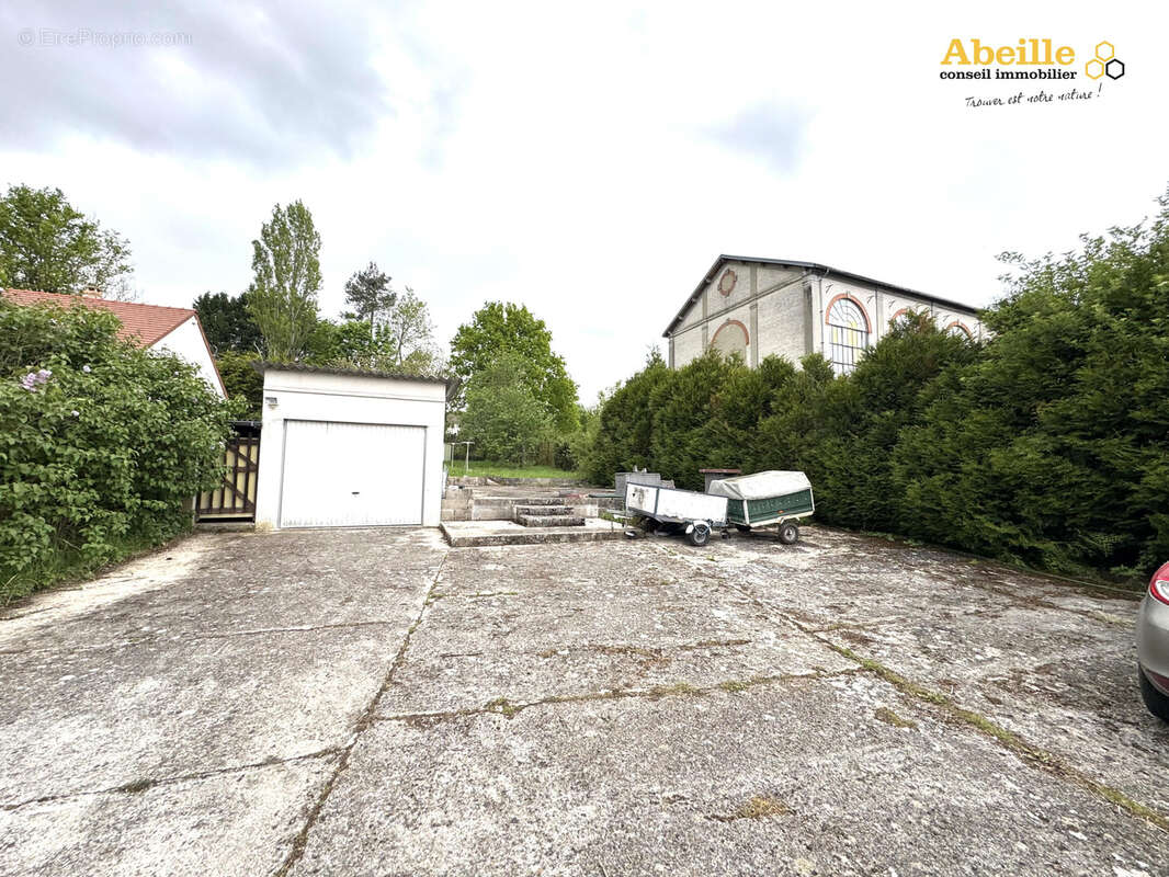 Maison à SAINT-CHERON