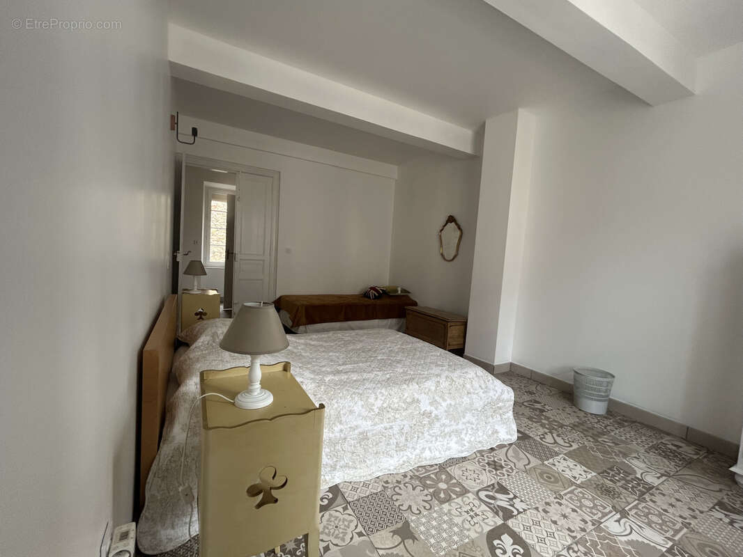 Maison de maître - 188 m2 - 6 pièces - photo 21
