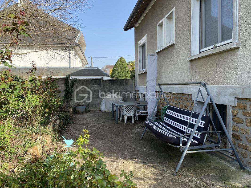 Maison à SAINTRY-SUR-SEINE