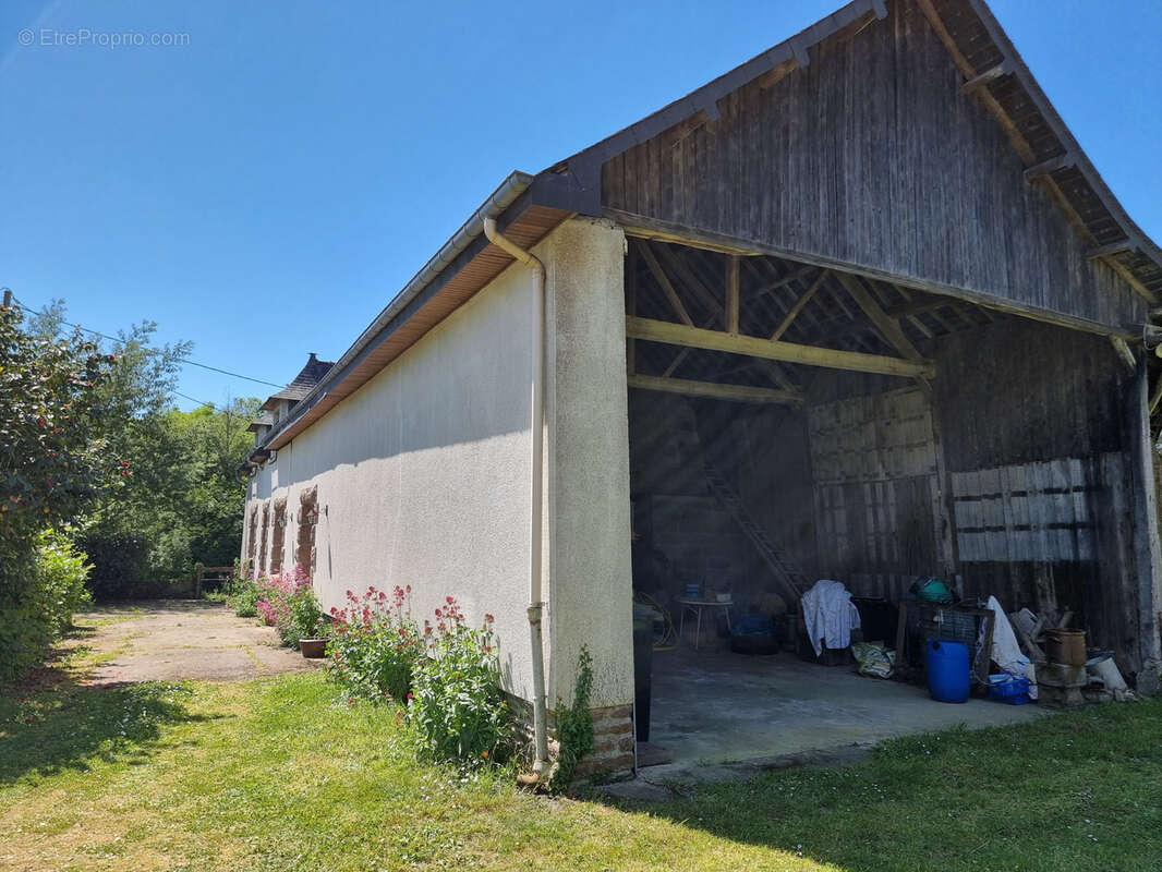 Maison à NOYAL-CHATILLON-SUR-SEICHE