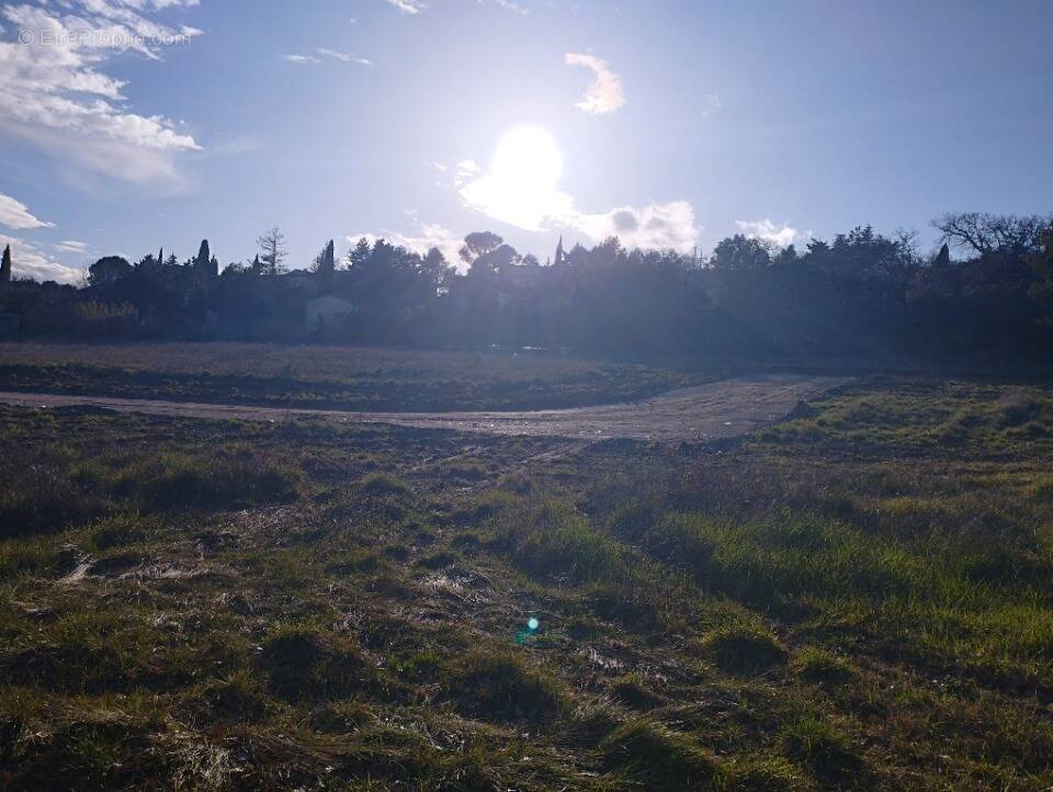 Terrain à BOURG-SAINT-ANDEOL