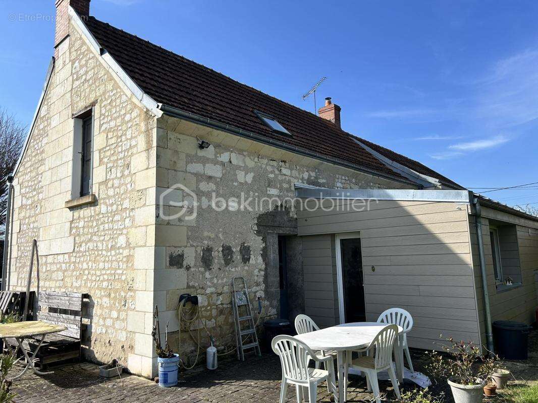 Maison à BENAIS
