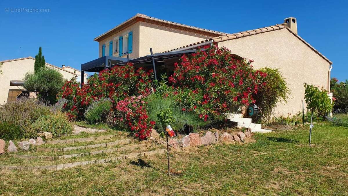 Photo 2 - Maison à LA REDORTE