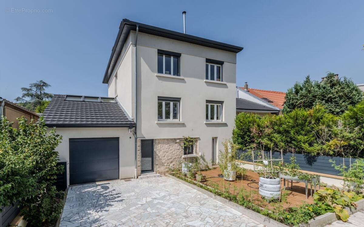 Maison à ESSEY-LES-NANCY