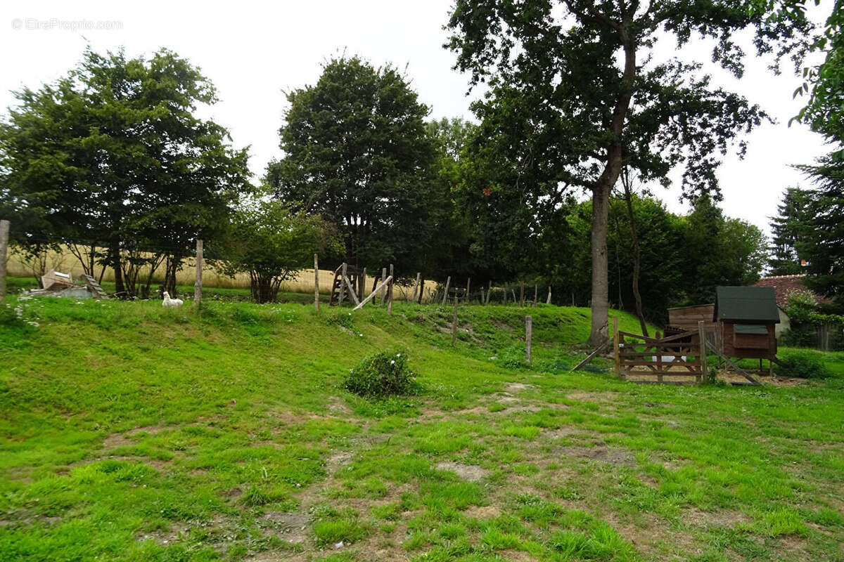 Maison à AUTHON-DU-PERCHE