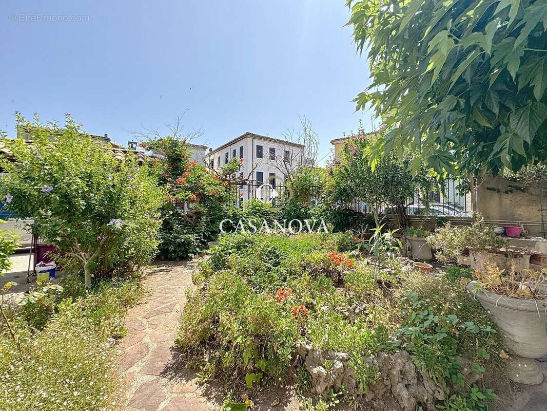 Maison à SAINT-ANDRE-DE-SANGONIS
